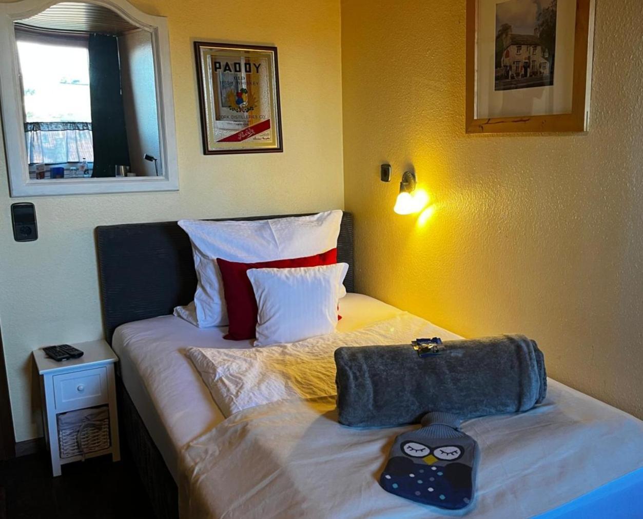 Henblas Hotel Neuenrade Kültér fotó