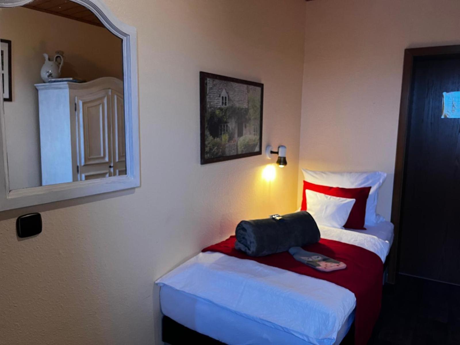 Henblas Hotel Neuenrade Kültér fotó