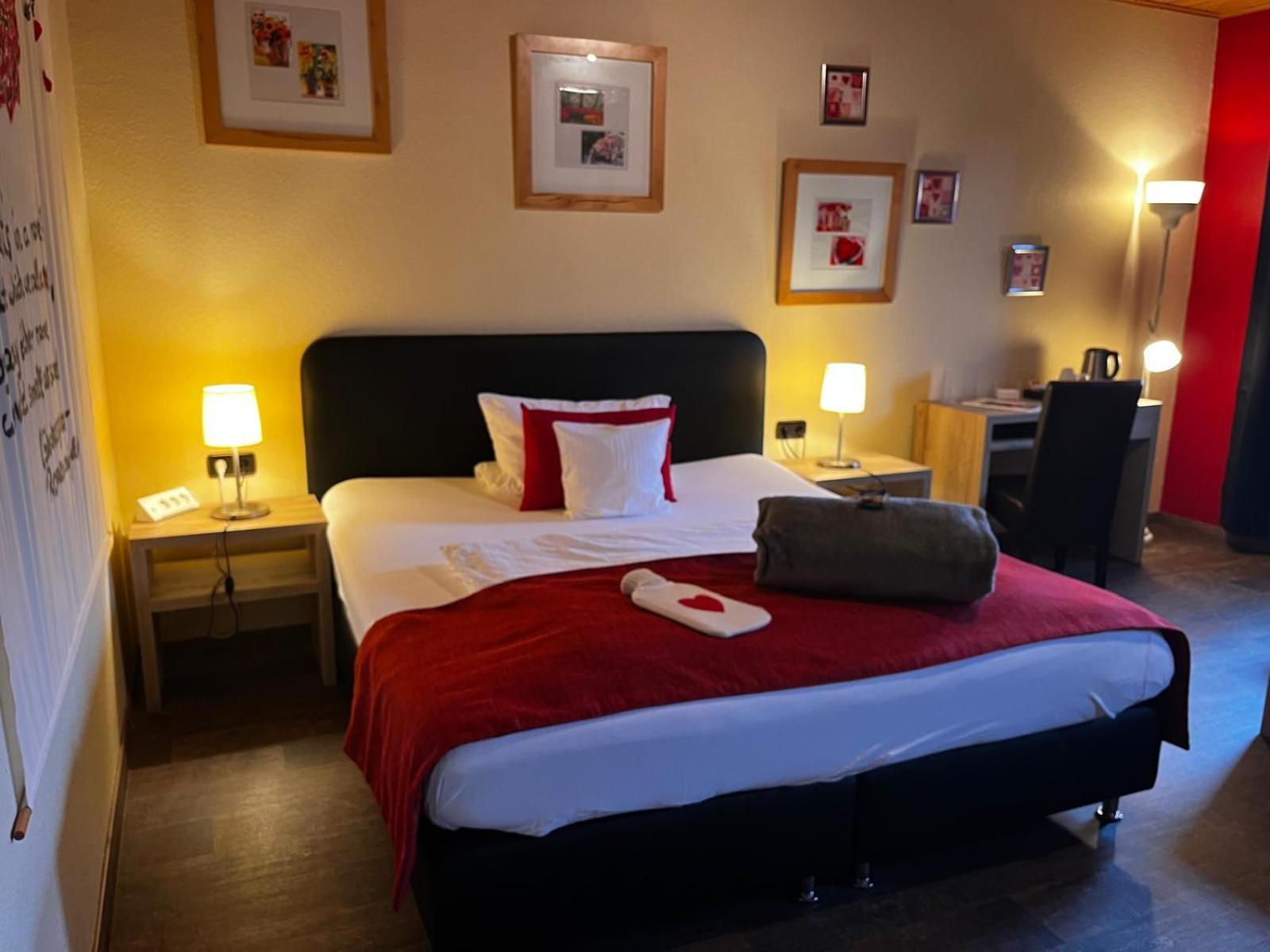 Henblas Hotel Neuenrade Kültér fotó